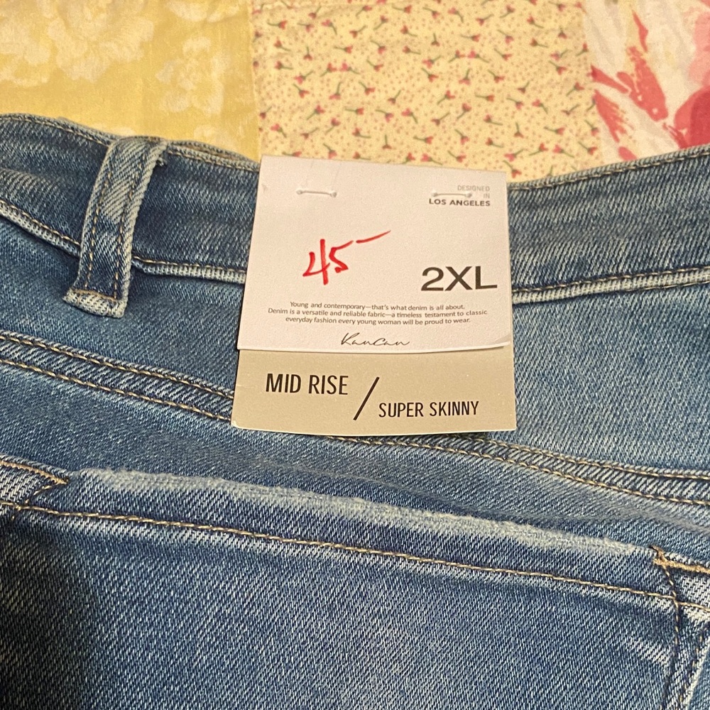 KanCan Mid Rise Super Skinny Jeans 2XL NWT